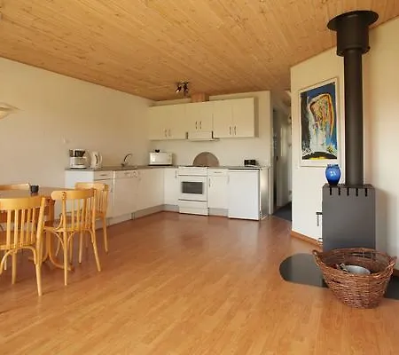 Ho Three-bedroom 07 *